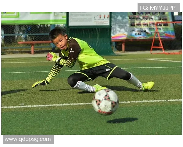 武汉篮球队盯防战术创新探索与实践分析全景解读 武汉篮球队盯防战术创新探索与实践分析全景解读