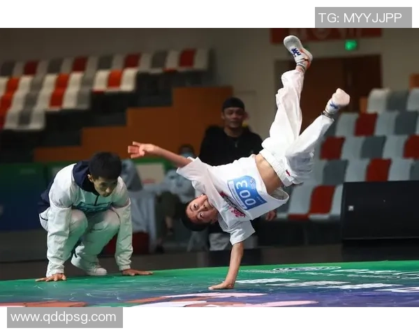 赛后复盘:杭州街舞队 vs 西安街舞队的个人能力 赛后复盘:杭州街舞队 vs 西安街舞队的个人能力